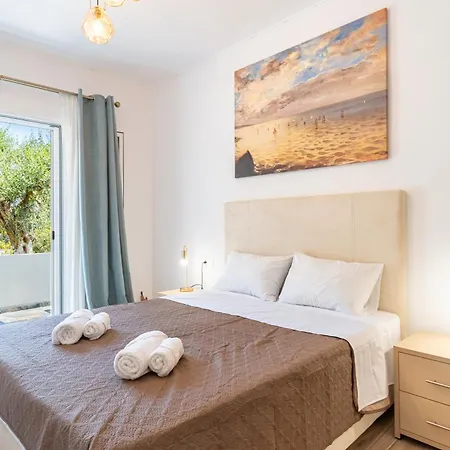 Garden View Poseidonas *