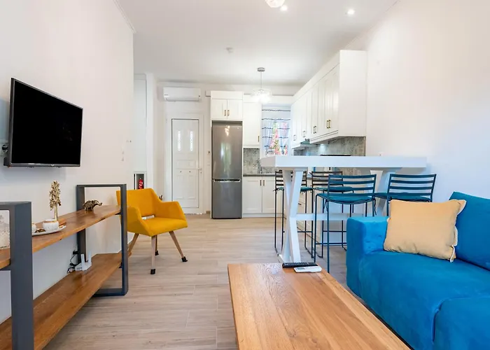 Apartament Garden View Poseidonas *