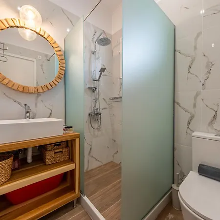 Garden View Poseidonas *